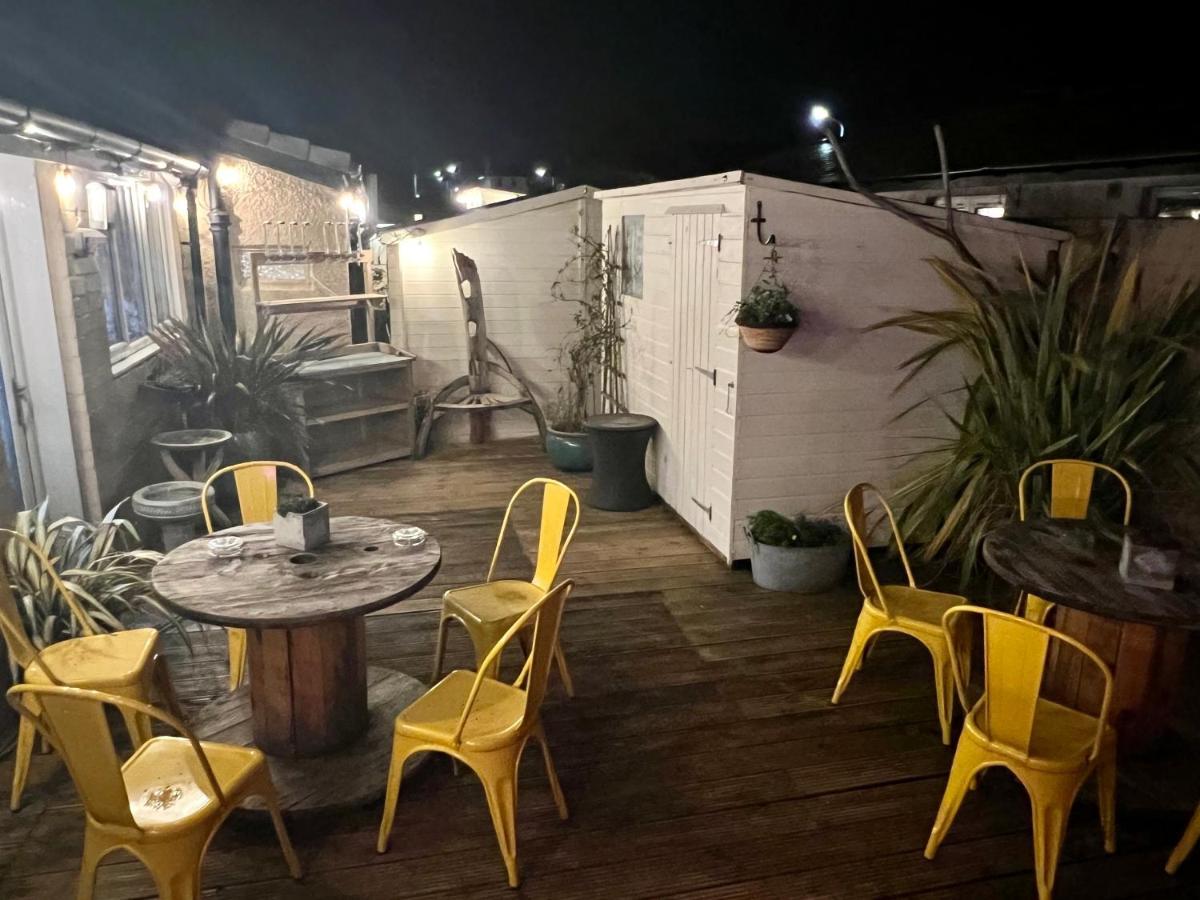 Bythesea Guest House 艾尔 外观 照片