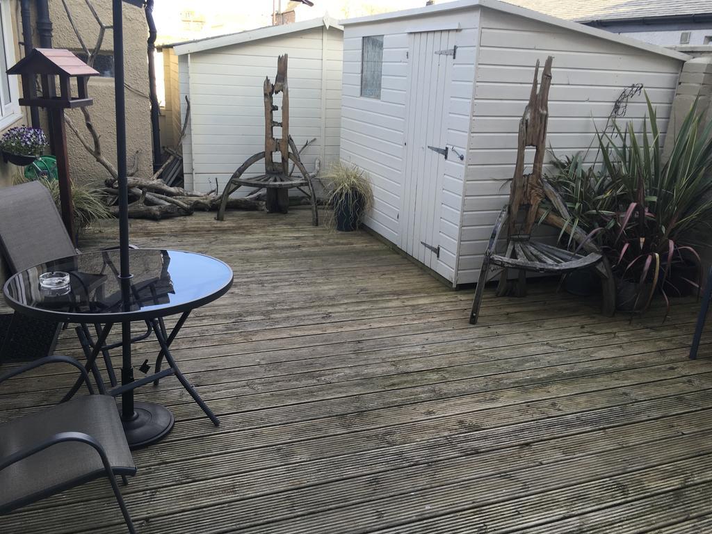 Bythesea Guest House 艾尔 外观 照片